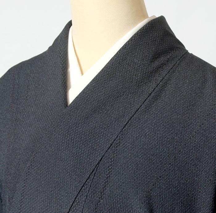 7724■ ややスリム 本場塩沢紬 藍染に よろけ縞 美品