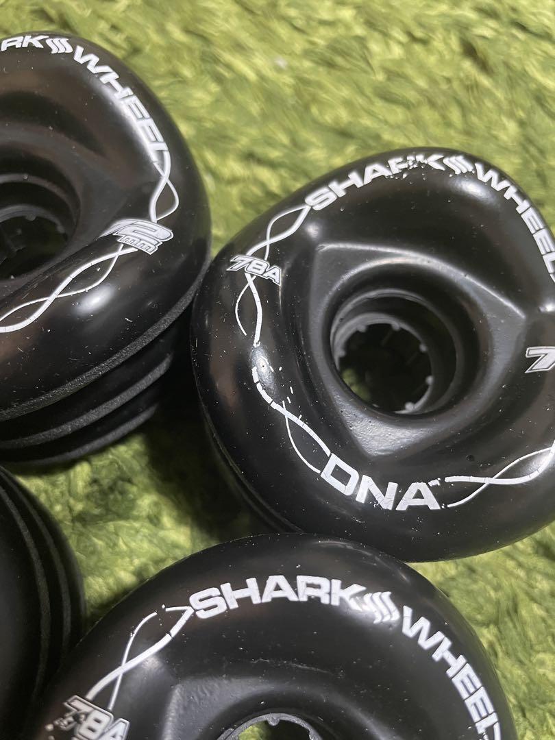 ［新品 ］シャークウィール 72mm 78a ブラック