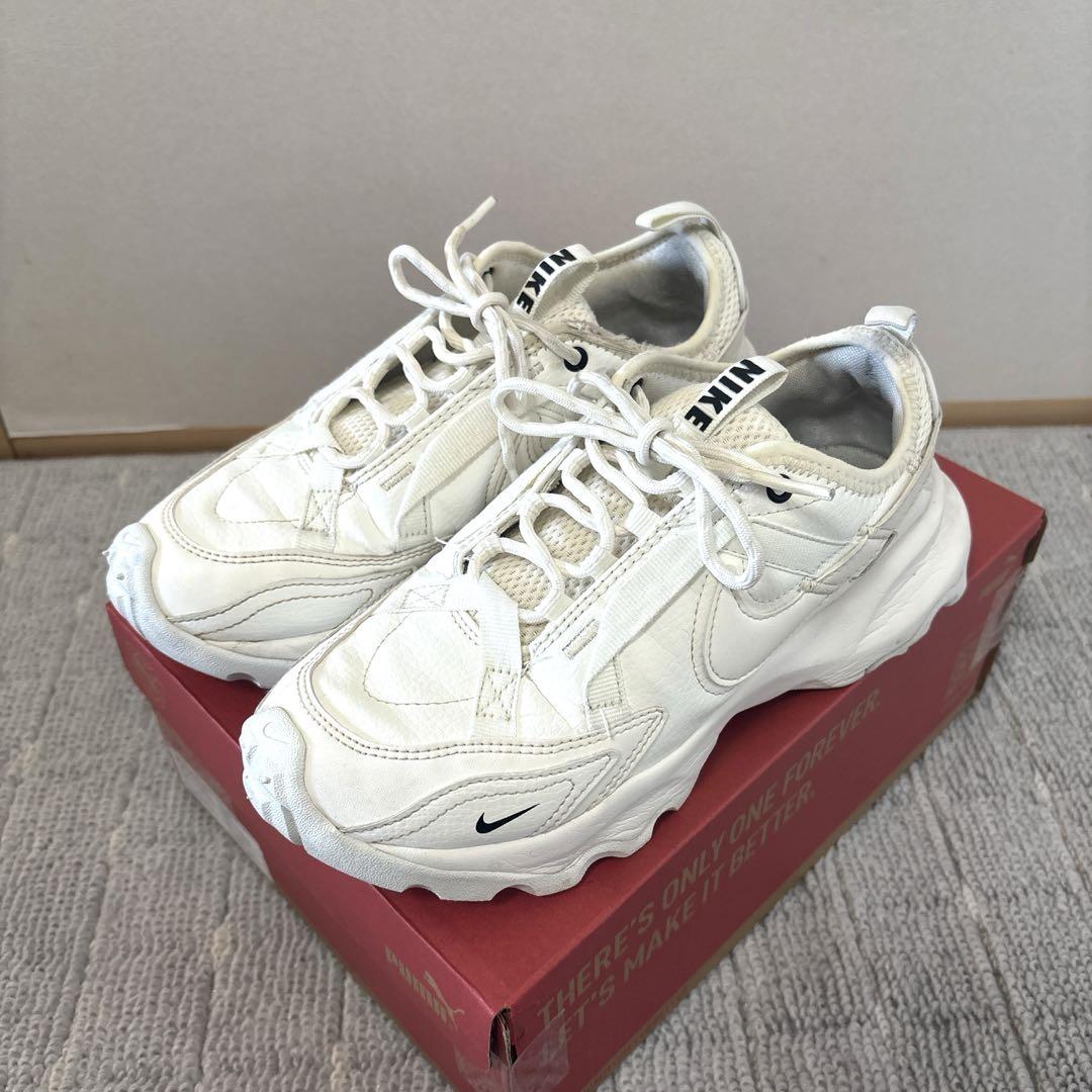 NIKE ナイキ TC 7900 dd9682-100