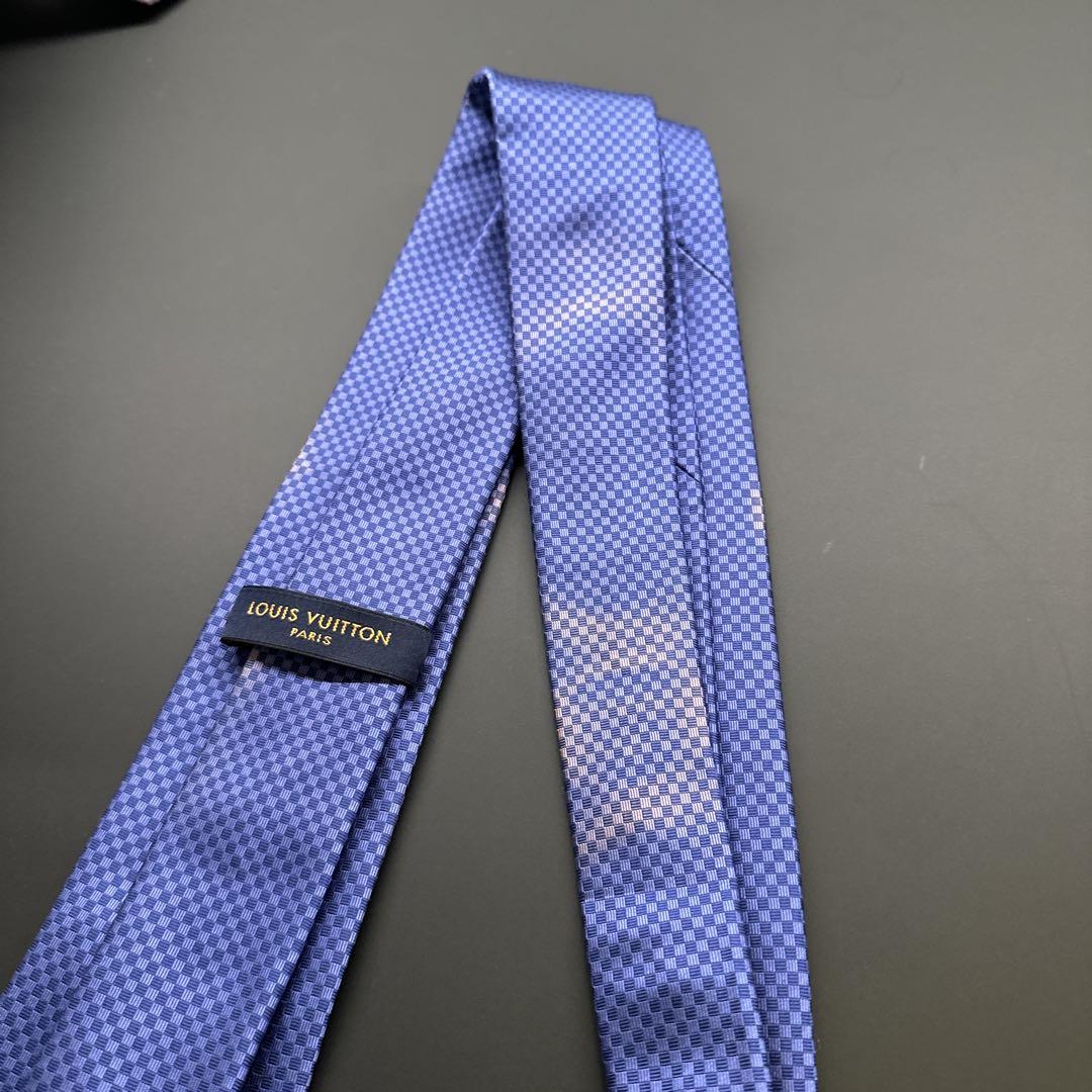 LOUIS VUITTON 青 ネクタイ　99 ルイヴィトン ネクタイ 青