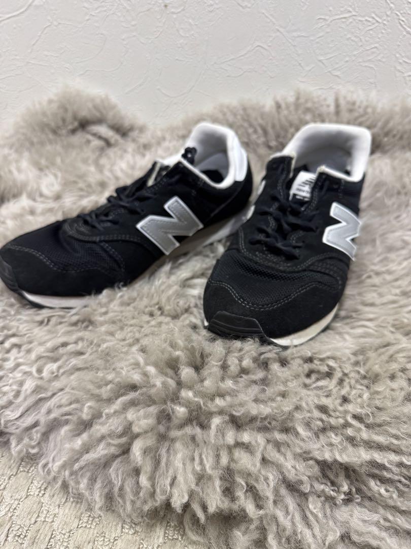 New Balance 373 ブラック/ホワイト スニーカー