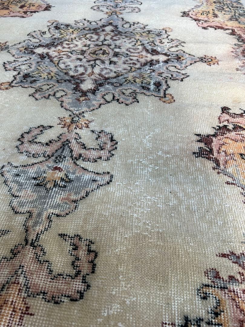 トルコヴィンテージラグ・ウール約121×203cm トルコヴィンテージラグ・ウール約121×203cm