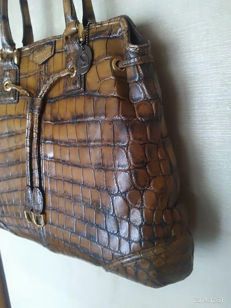 クロコダイルレザージュエルズの