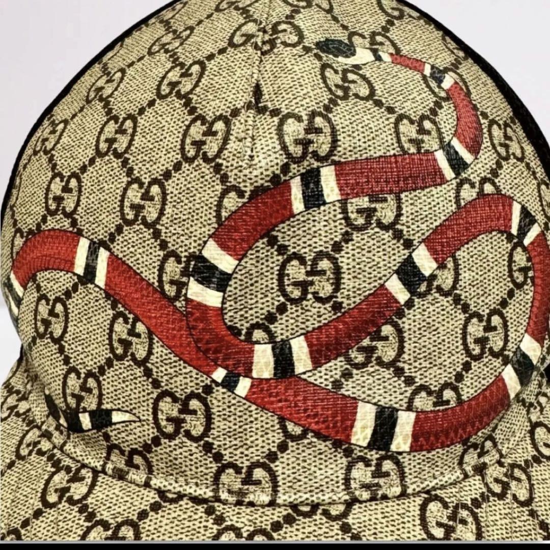【美品】GUCCI GGパターン 蛇刺繍 ベースボールキャップ