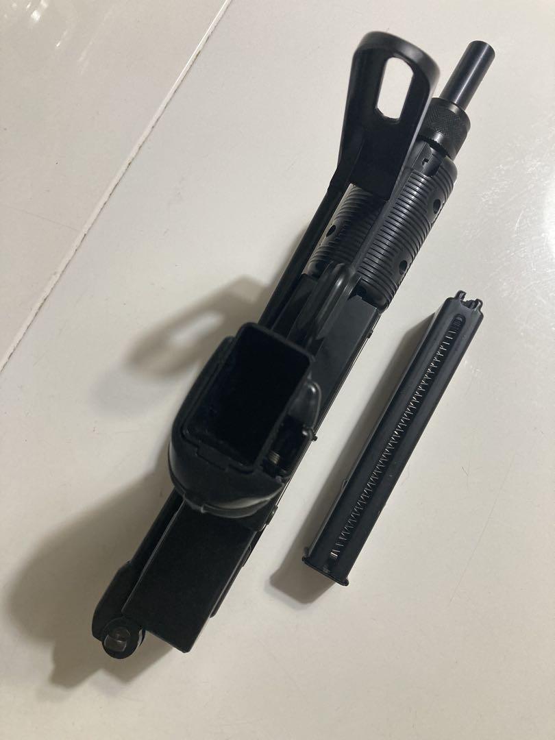 ＷＡ製 ＵＺＩ　ガスブローバック　実物ケース付き　動作快調　絶版希少　極美品