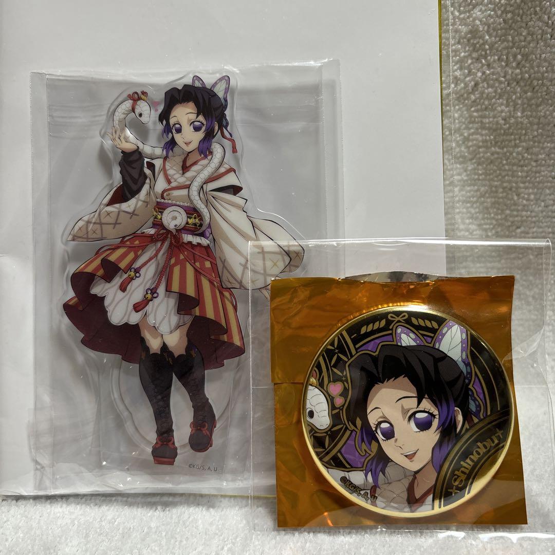 ☆ 鬼滅の刃　クリスマス2020　アクリルスタンド　缶バッジ　胡蝶しのぶ 鬼滅の刃」クリスマスイベント2020 / ufotable.com