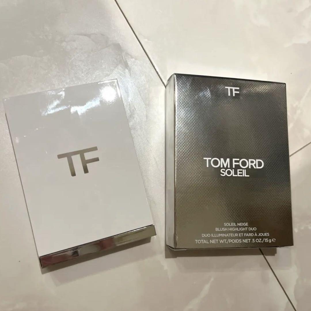 TOM FORD ソレイユネージュ ブラッシュ　ハイライトデュオ　01S