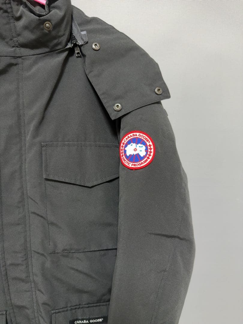 カナダグース ダウンジャケット ダウン メンズ アウター カナダグース ダウンジャケット ダウン メンズ アウター