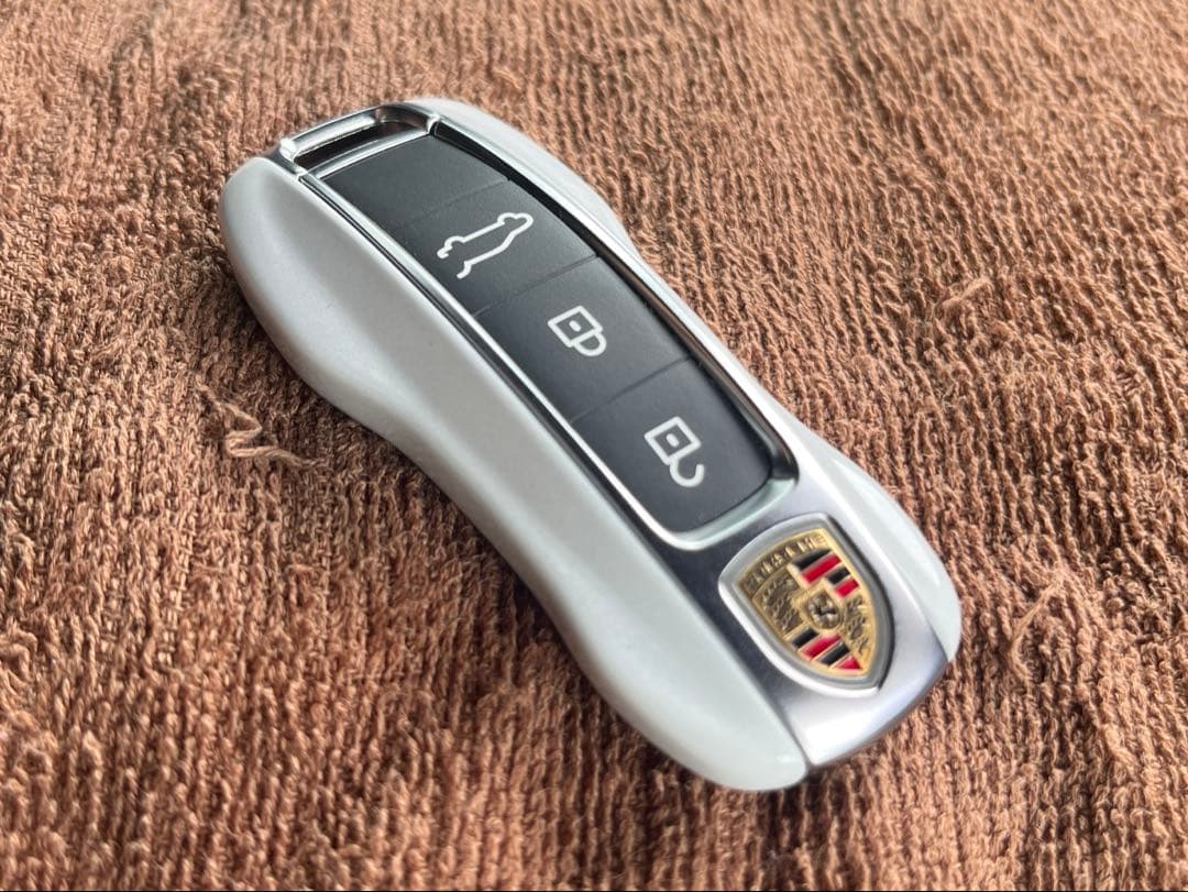 『未使用』ポルシェ 瓢箪型スマートキー