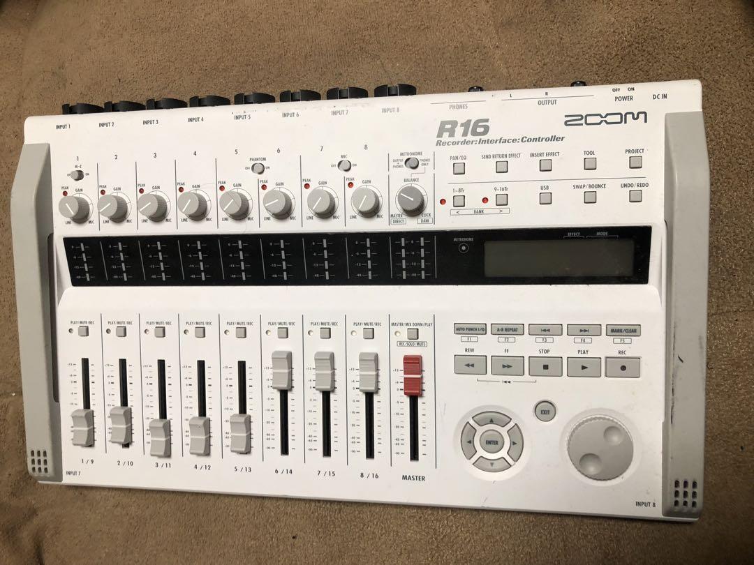 Zoom R16 マルチトラックレコーダー