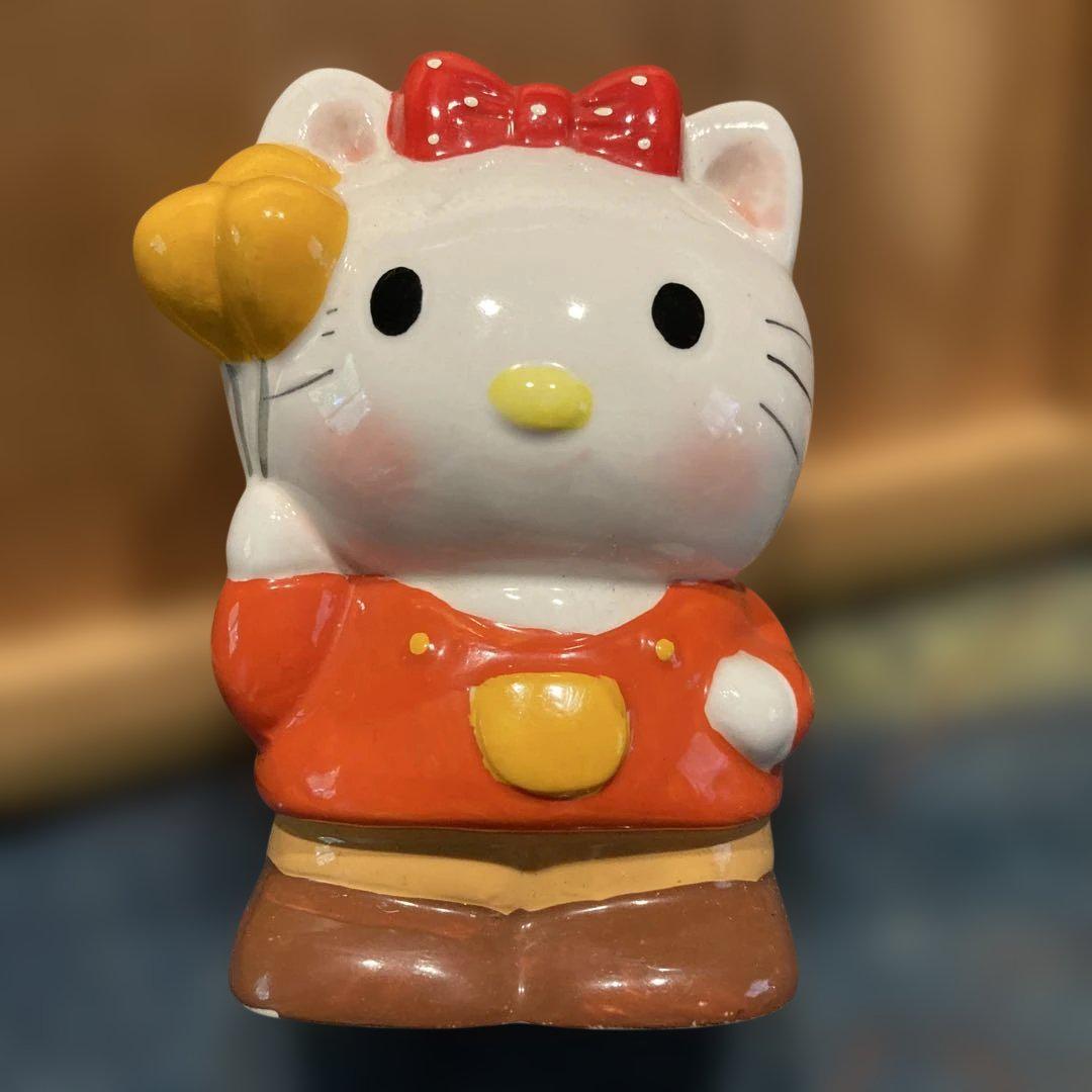 なんちゃって キティちゃん 昭和レトロ 貯金箱 陶器 - メルカリ