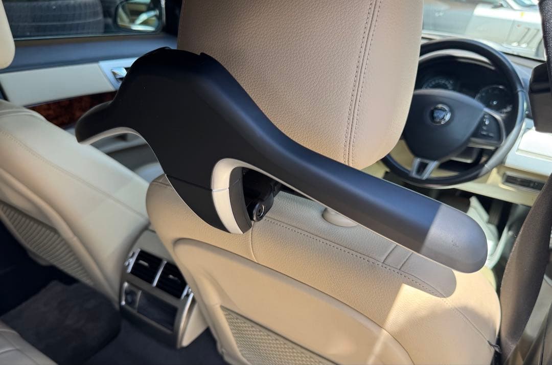 ジャガー純正車内ハンガー目立った傷や汚れなし