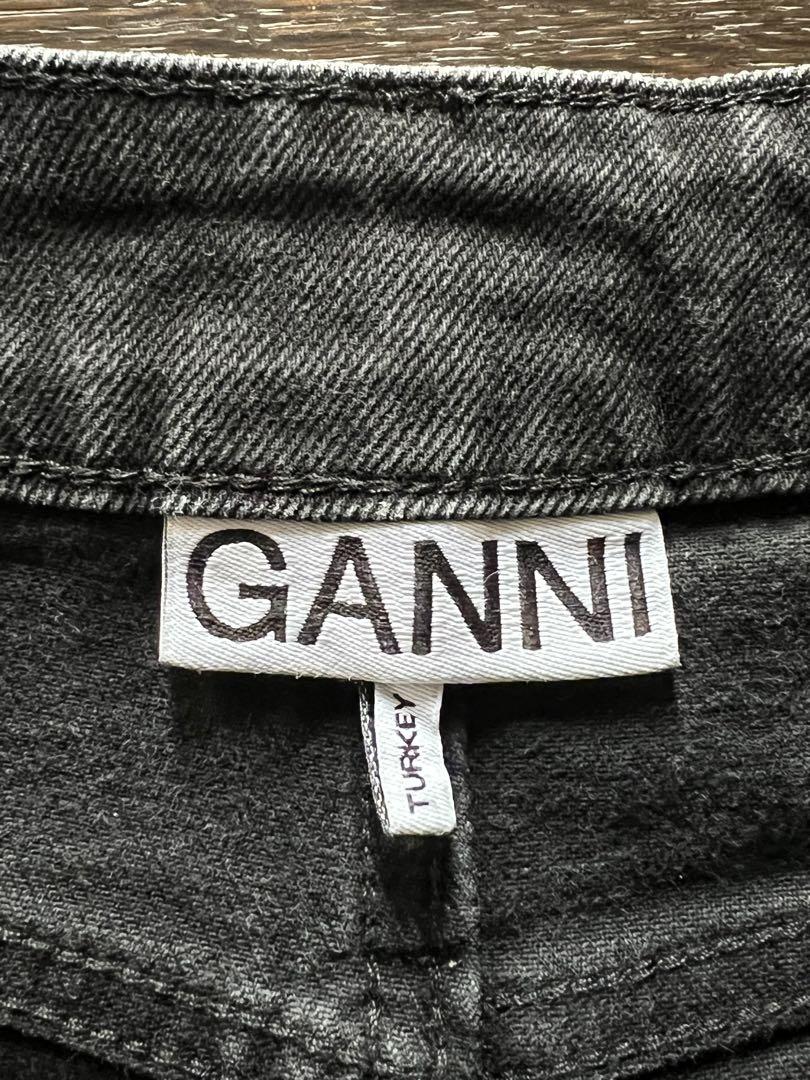 GANNI ガニー GANNI コンフォートストレッチデニムハーフパンツ