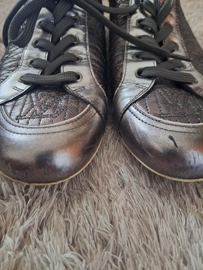 ルイヴィトン スニーカー 38.5