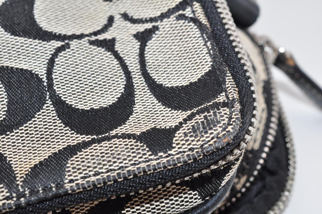 美品 COACH コーチ 4270 シグネチャー ショルダーバッグ 肩掛けかばん
