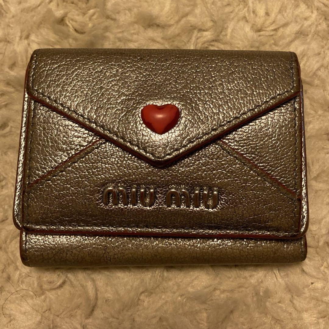 miu miu ミュウミュウ マドラス ラブレター 三つ折り財布 ミニ