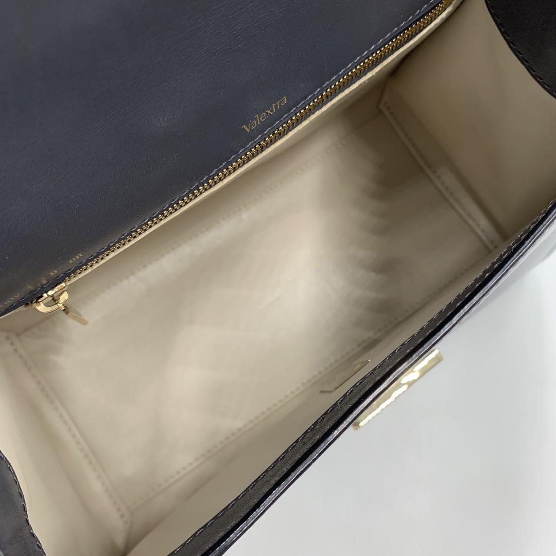 完売続出 極美品］ヴァレクストラ イジィデ ジュエル ショルダー