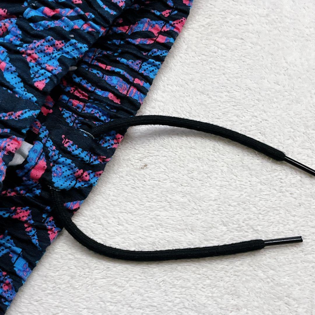 NIKE ナイキ　スケートボードパンツ　　総柄　ビビットカラー　スケボー