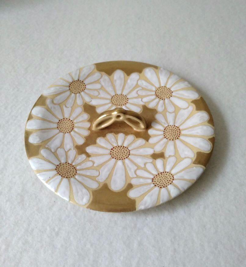 水指 茶道具 陶器 焼物 花柄 高さ約16cm 直径約15.5cm