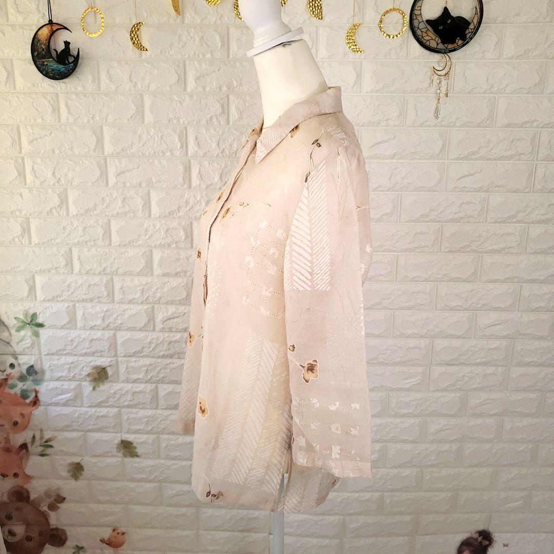 ✨美品✨トップス シャツ 七分袖 透け感あり ゆったり 花柄 大人フェミニン ✨美品✨トップス シャツ 七分袖 透け感あり ゆったり 花柄 大人フェミニン