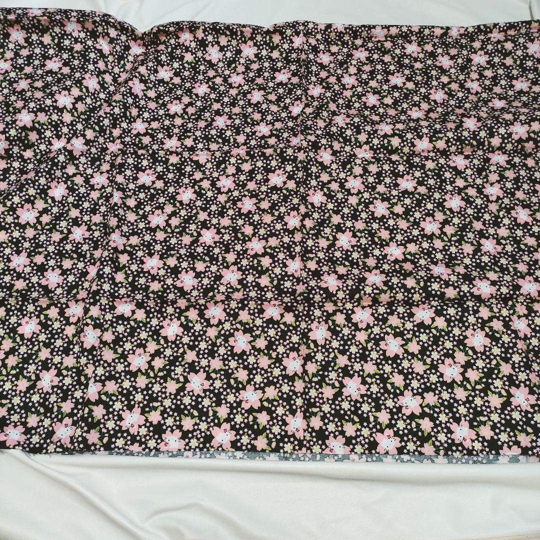 サンリオ　ハローキティ　桜　生地