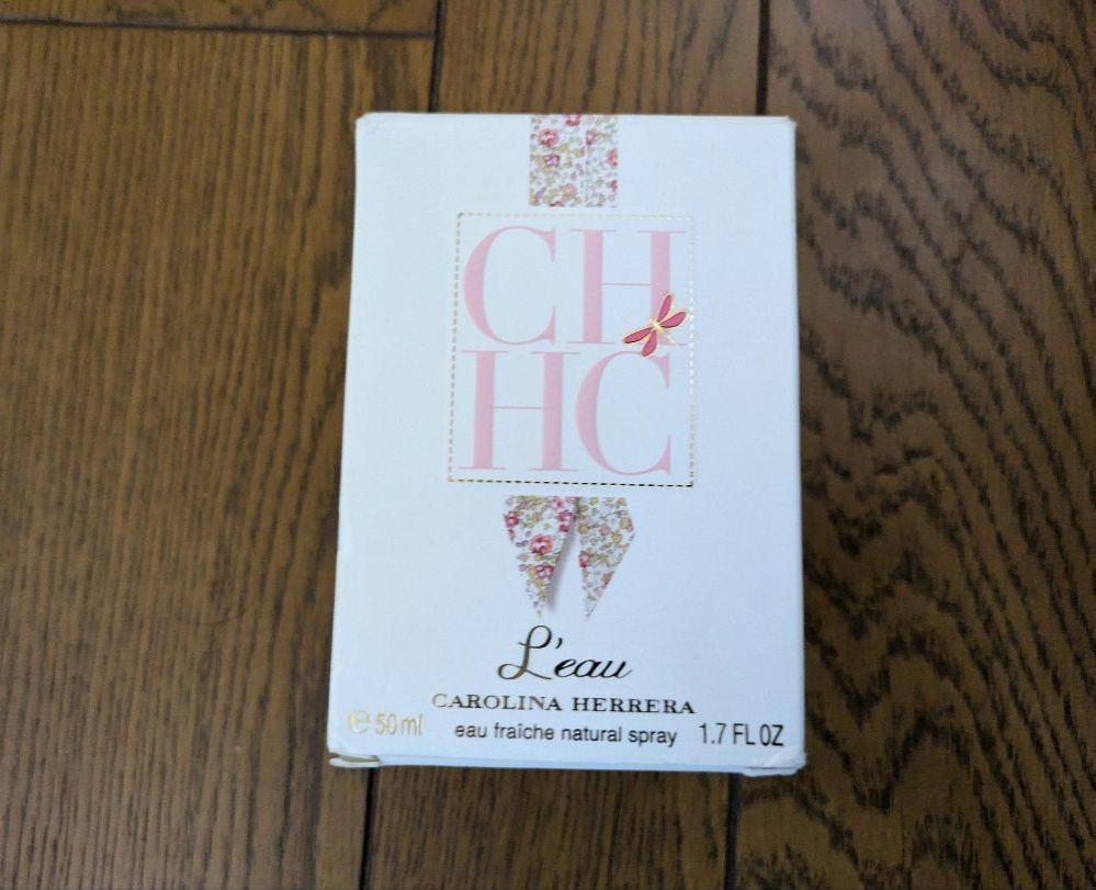 キャロライナへレラ　CH ロー オードトワレ 50ml