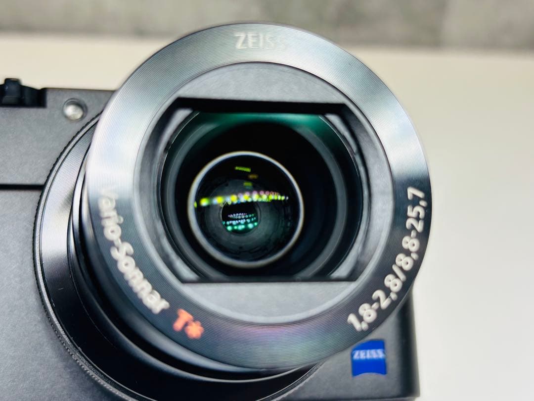 SONY Cyber-shot DSC-RX100M5 SONY Cyber-shot DSC-RX100M5