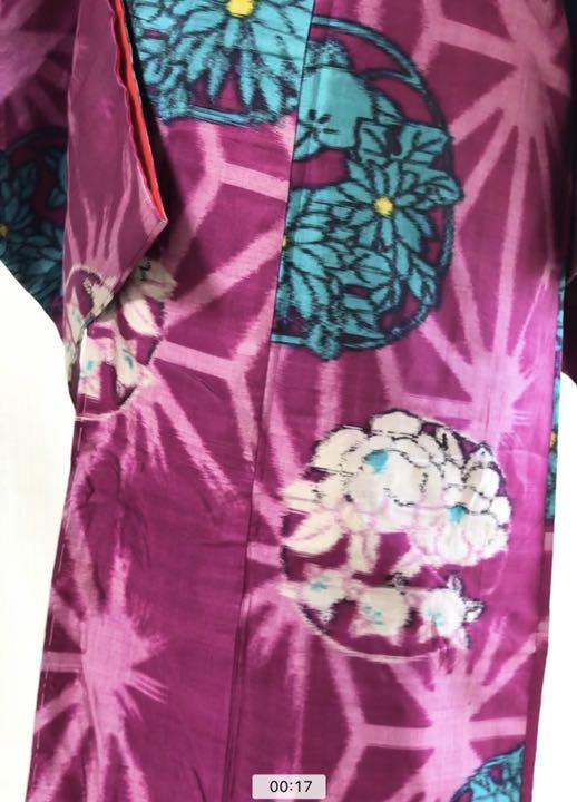 【匿名配送】アンティーク 着物 銘仙 正絹 市松模様 花柄 紫 赤 ピンク 8月】アンティーク着物 銘仙 正絹