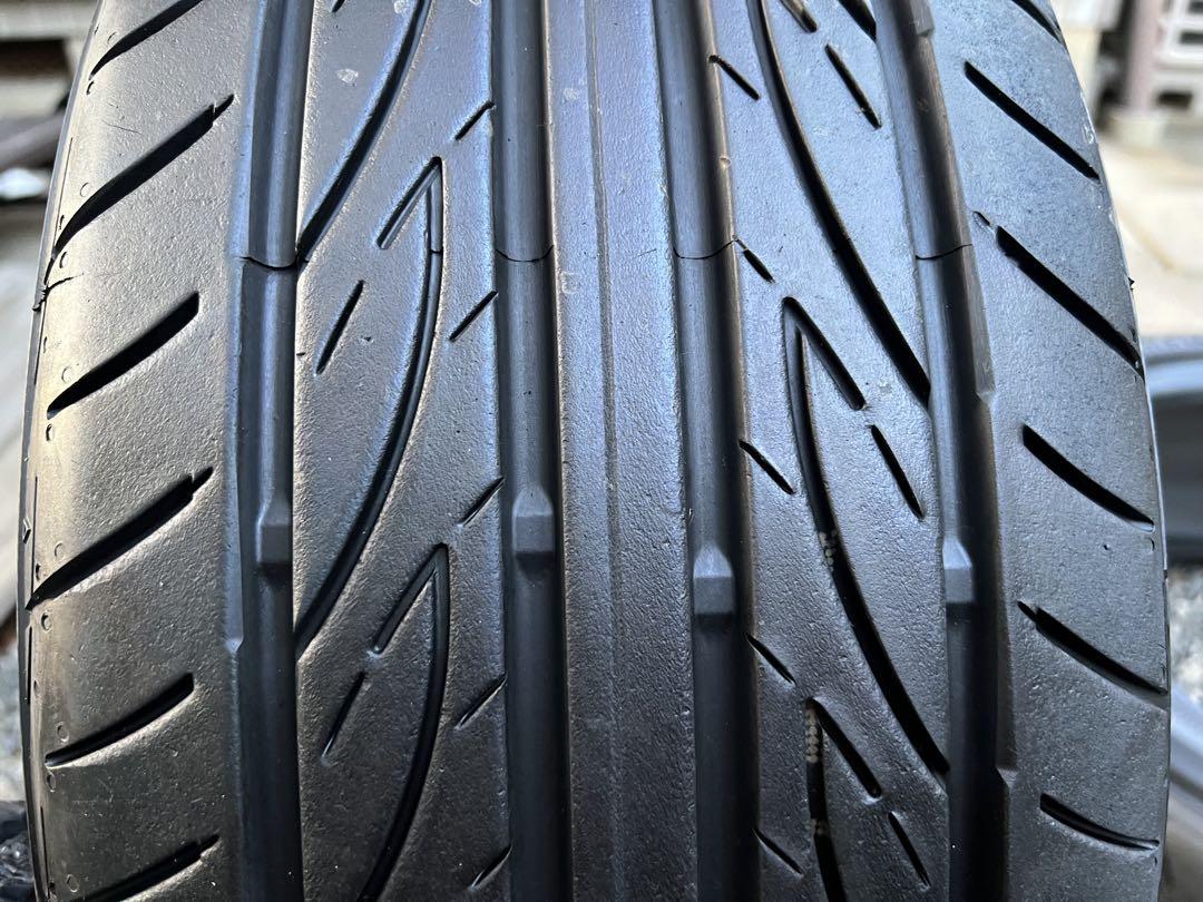 ADVAN FLEVA 215/45R17 2本