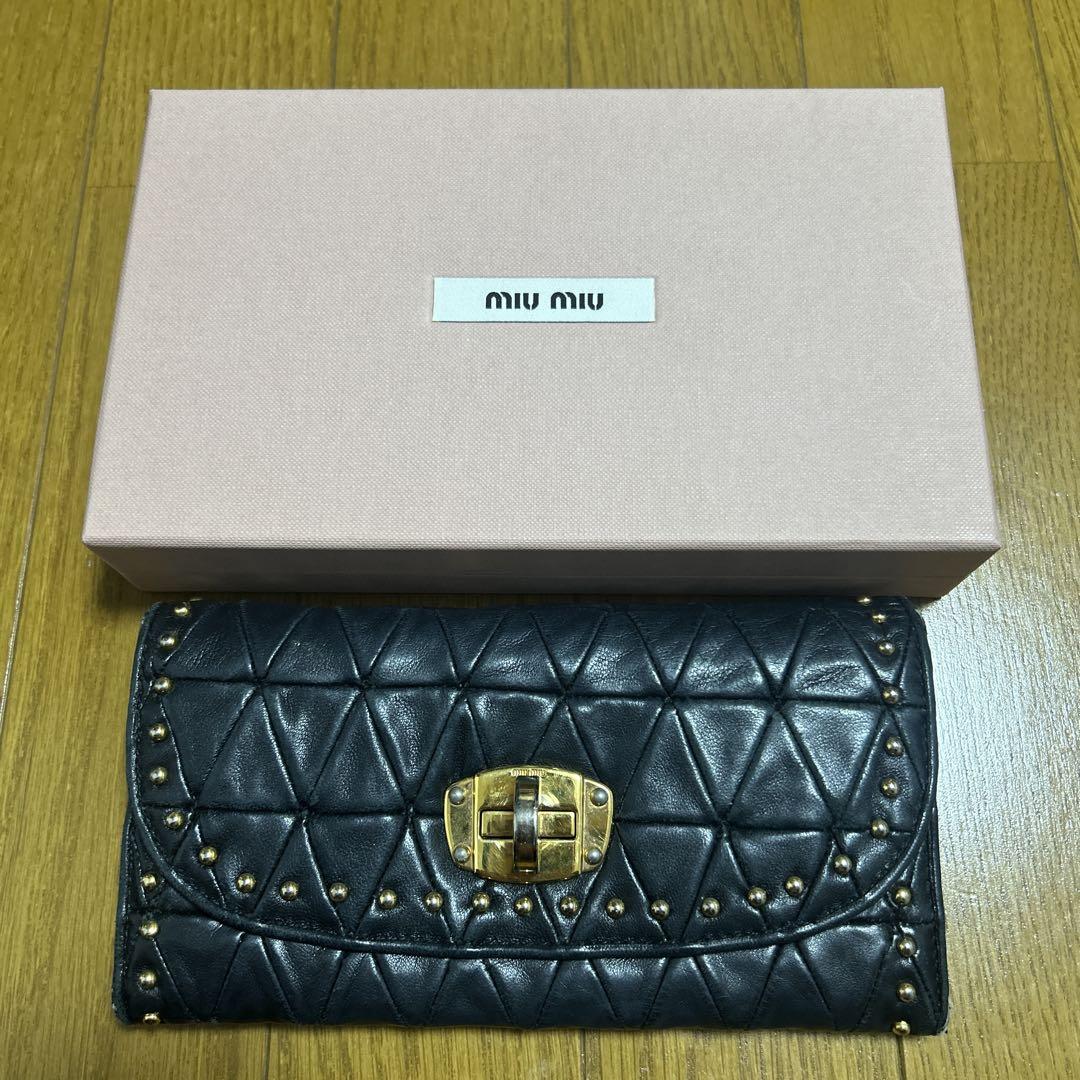 miumiu 長財布本物