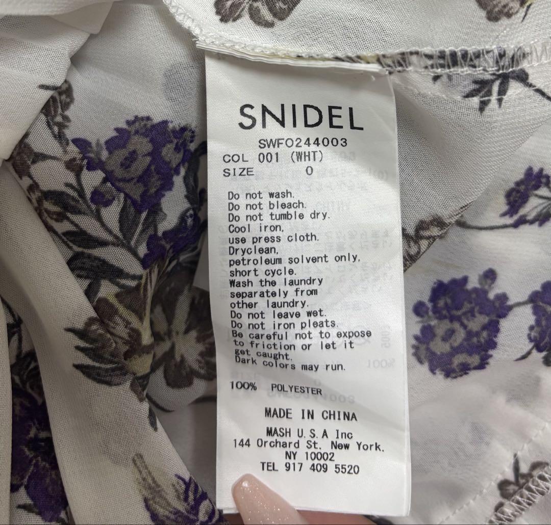 SNIDEL Sustainableバイカラープリーツワンピース ホワイト 0