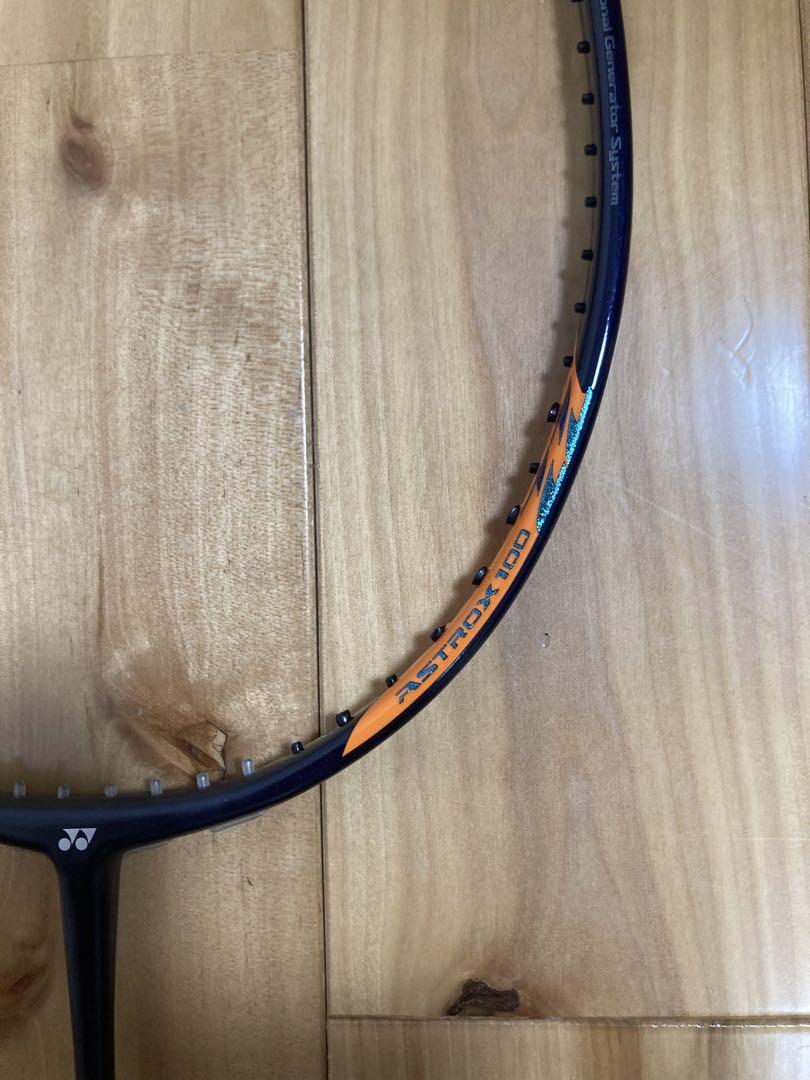 【超美品】YONEX バドミントンラケット：ASTROX 100ZZ