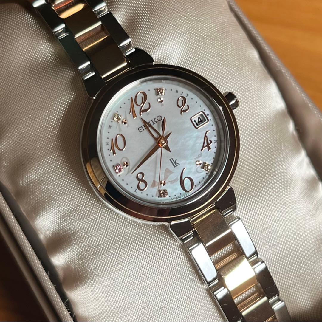 セイコー LUKIA ルキア 2024 ホリデーシーズン限定 リボン