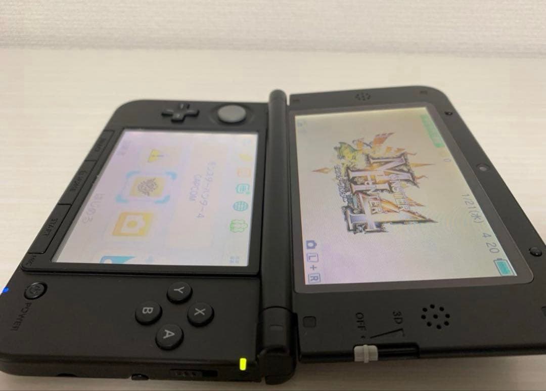 任天堂ニンテンドー3DS LL