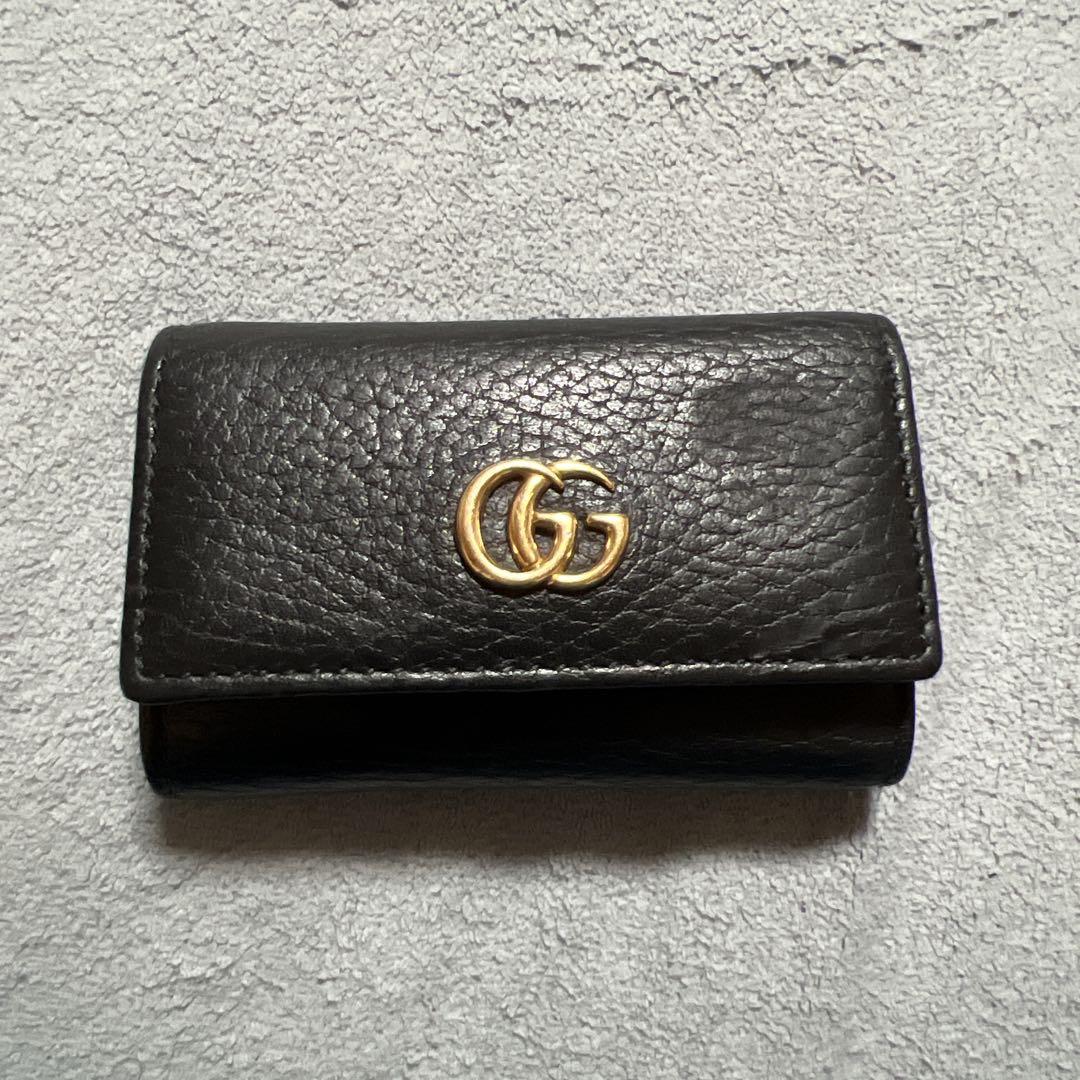 GUCCI GGロゴ レザーキーケース 黒 GUCCI - グッチ キーケース ブラック ロゴ レザー GUCCI 6連キー