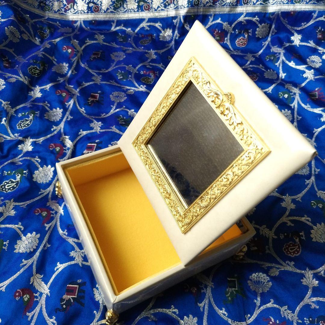 昭和レトロ 資生堂花椿記念品 エメロード ファンタジーケース