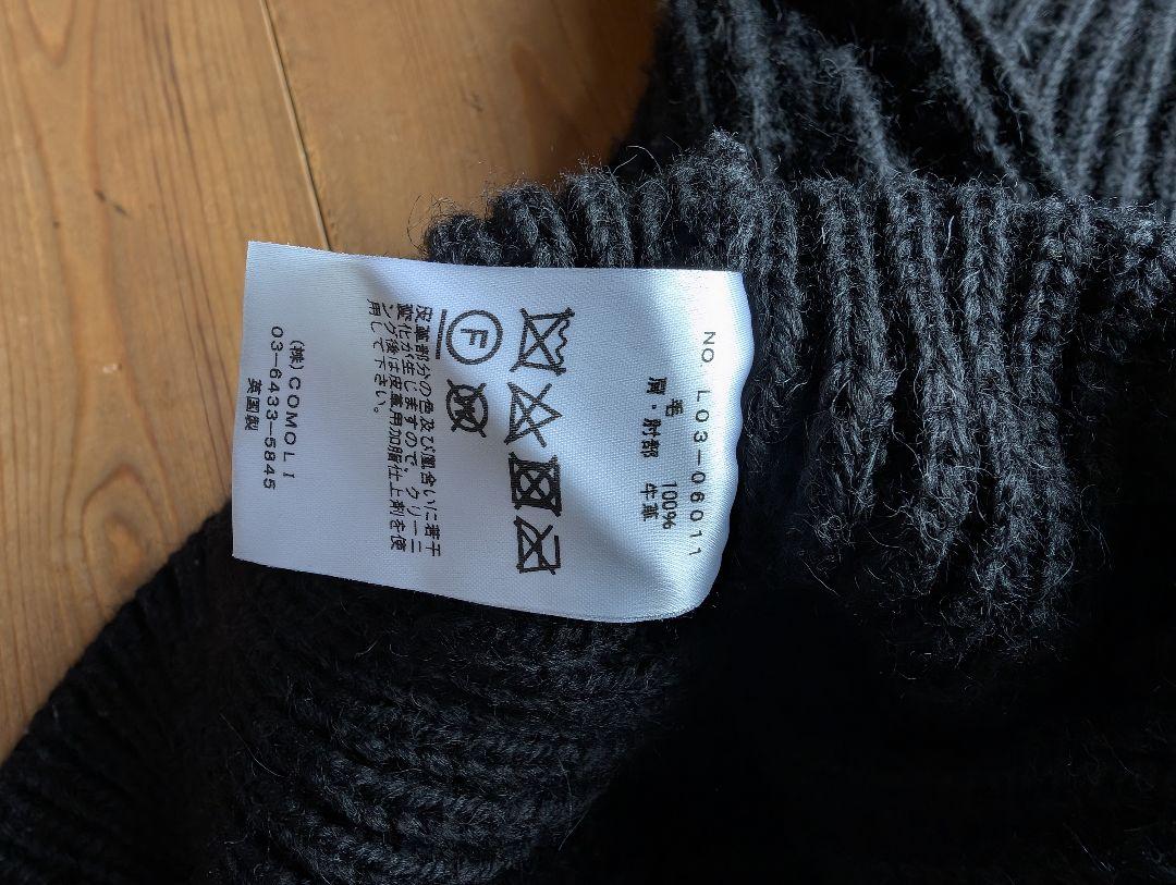 COMOLIコモリ★レザーパッチニット