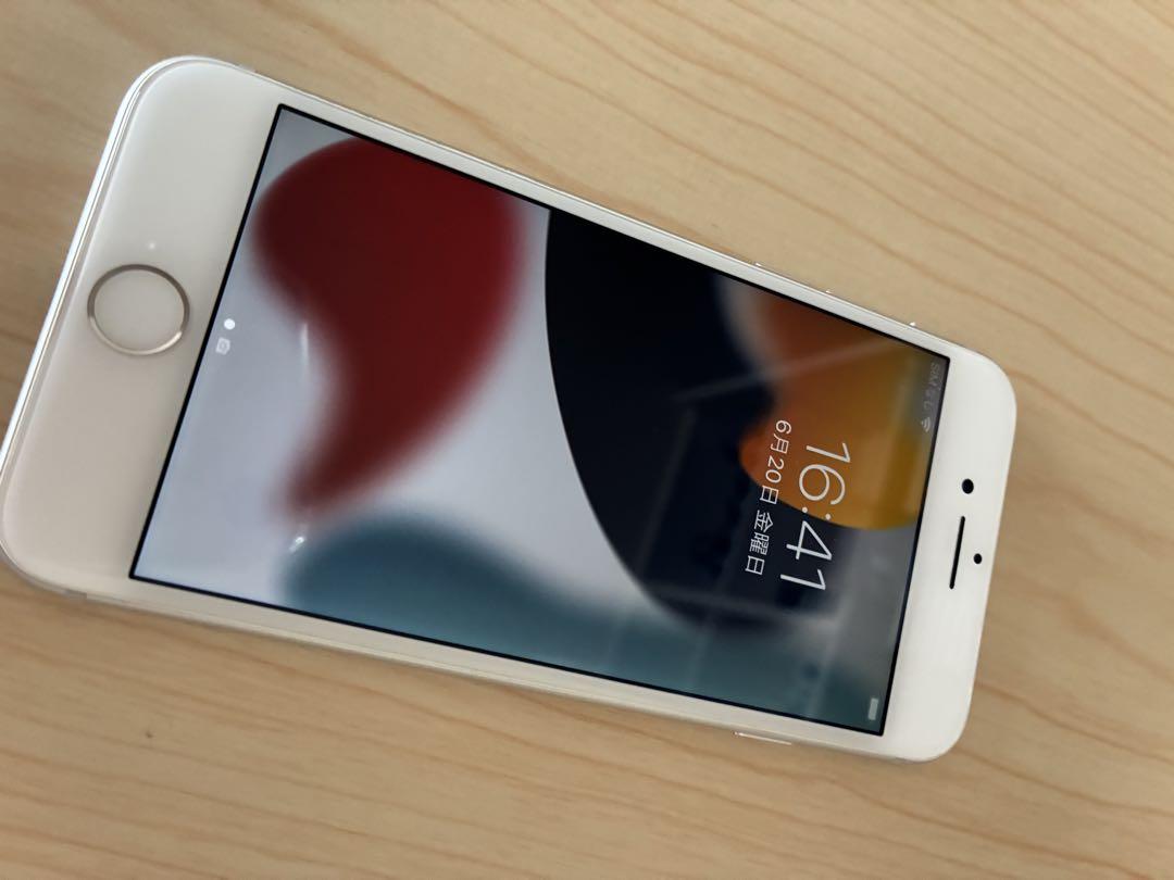 Apple iPhone 8 ホワイト 本体