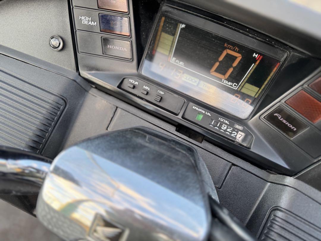 実働自賠付 12000km