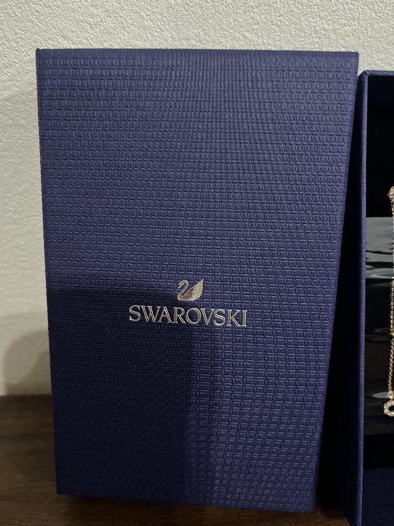 スワロフスキー ロングピアス 新品未使用