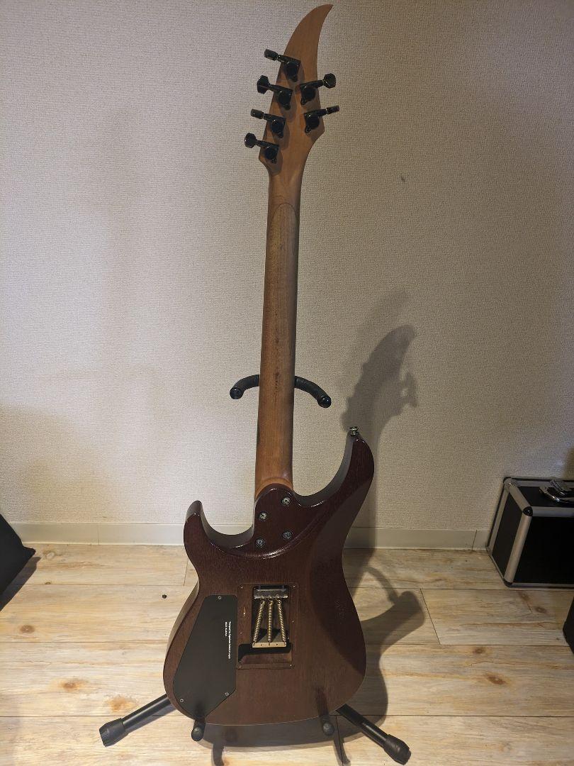 Caparison Horus 27Fモデル