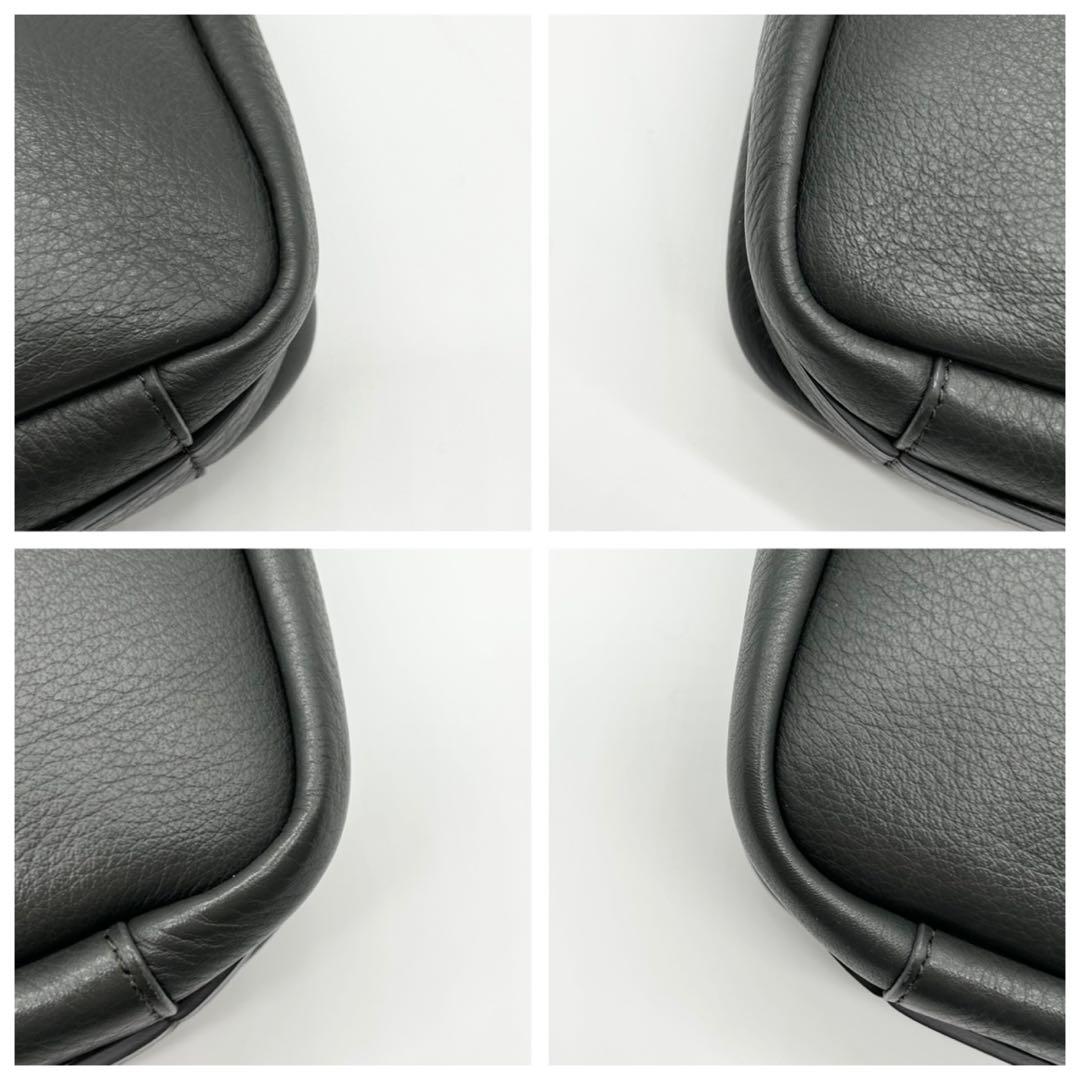 極美品✨バレンシアガ ショルダーバッグ カメラバッグ レザー 斜め掛け