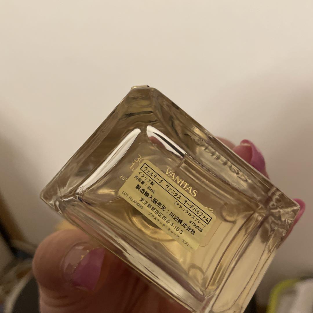 ヴェルサーチヴァニタスオードパルファム30ml ヴェルサーチヴァニタスオードパルファム30ml