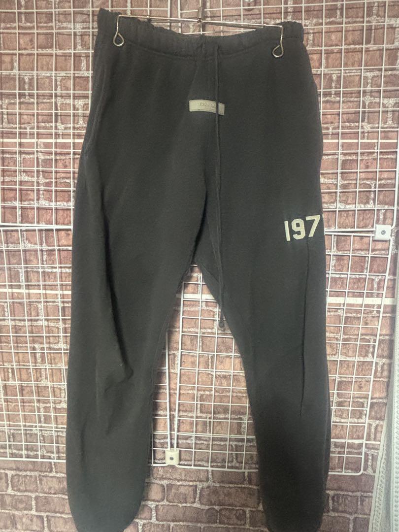 ESSENTIALS FOG FEAR OF GOD エッセンシャルズ パンツ