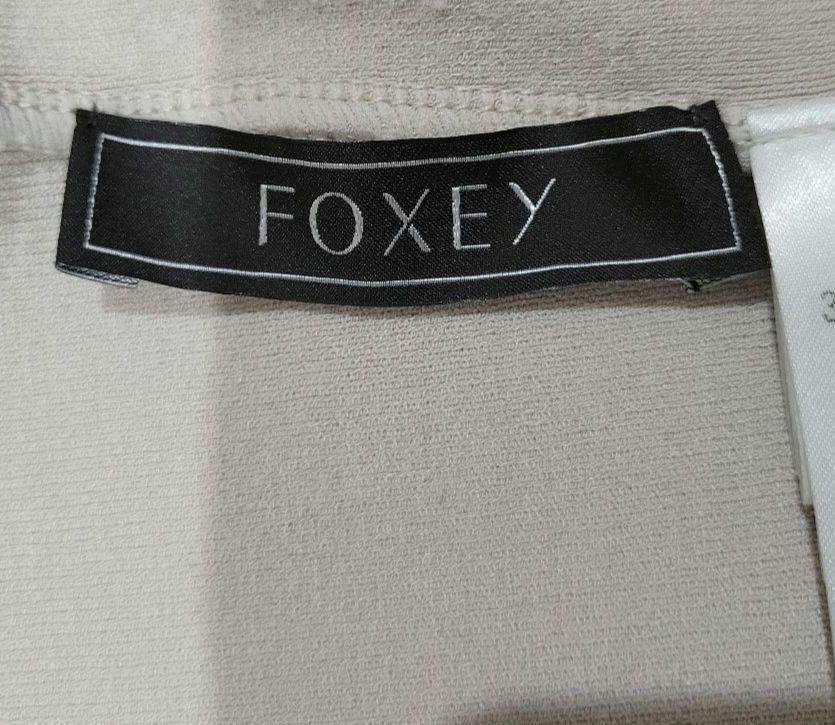 FOXEY♡フォクシー カーディガン ボレロ ボタンレス ベージュ38 FOXEY♡フォクシー カーディガン ボレロ ボタンレス ベージュ38