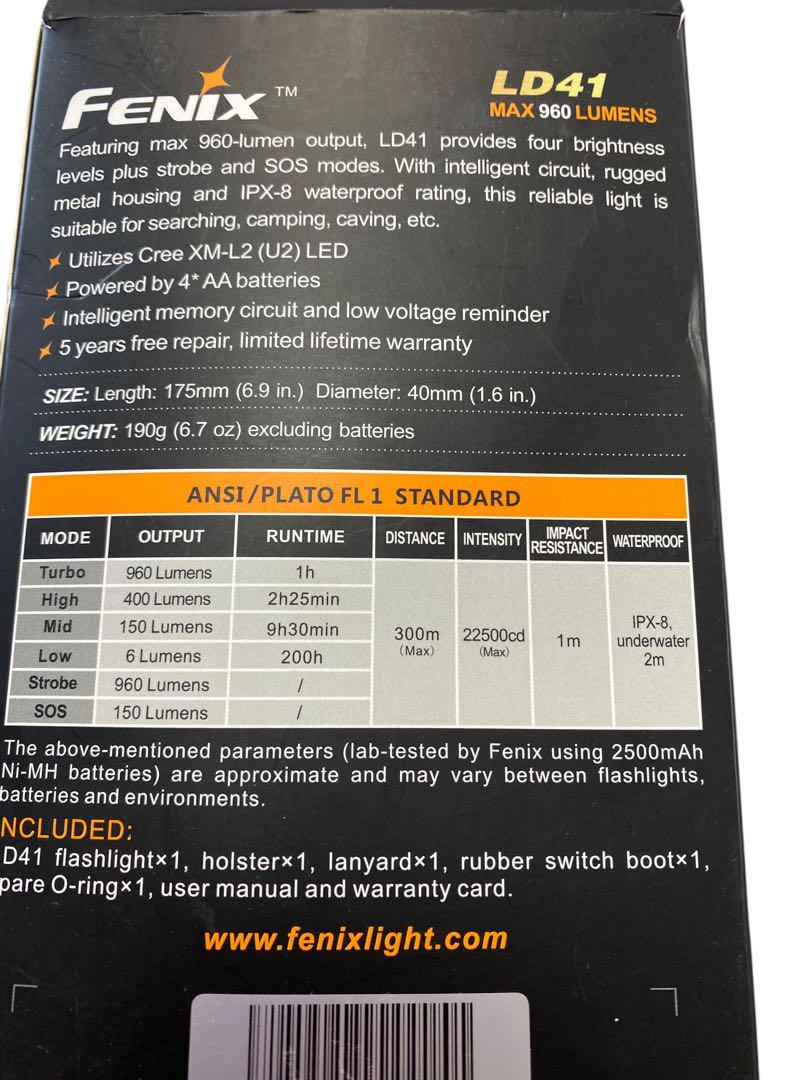 フェニックス LEDフラッシュライト LD41 960ルーメン　未使用