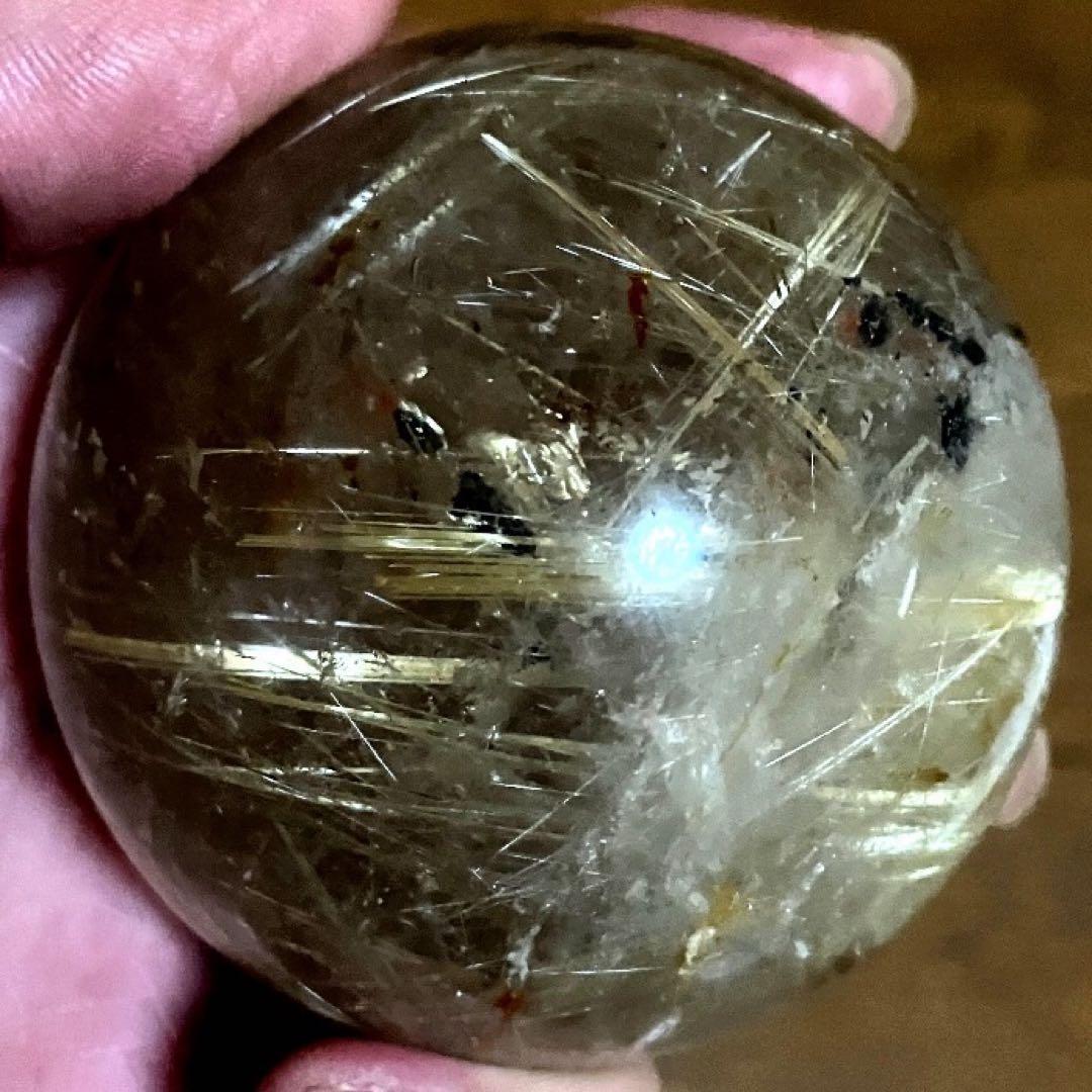 超絶綺麗✨63mm ゴールドタイチンルチルクォーツ　丸玉　スフィア　金針水晶