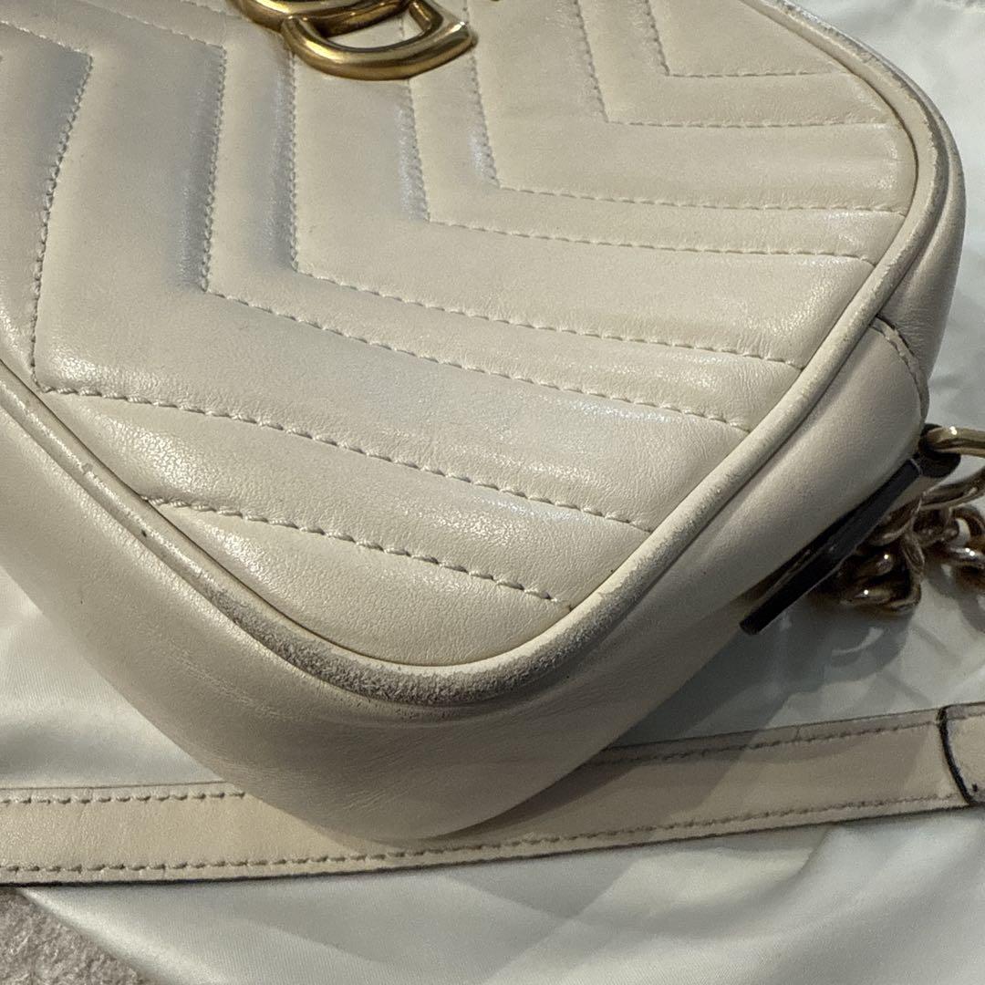 GUCCI GGロゴ ショルダーバッグ