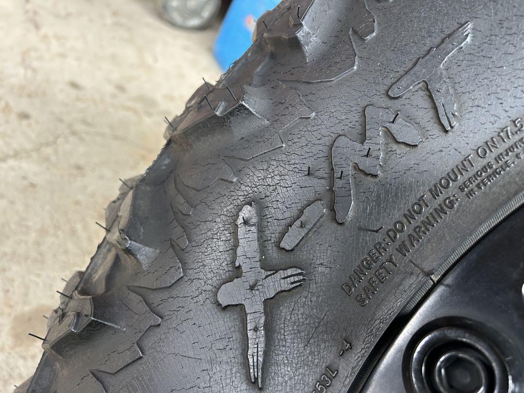 Ballistic Off-Road GEOLANDAR X-MT 35インチ