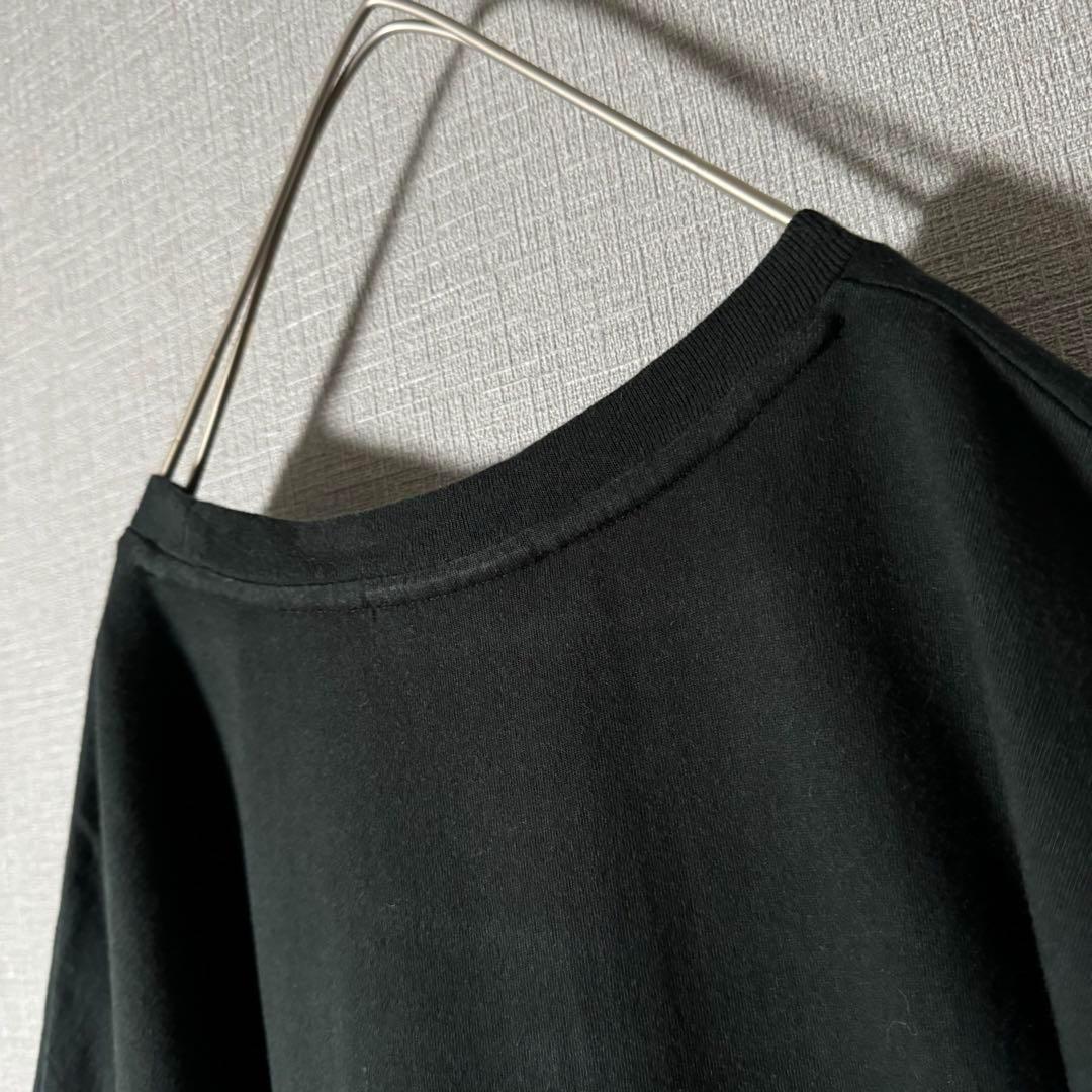 オニツカタイガー ビッグロゴTシャツ